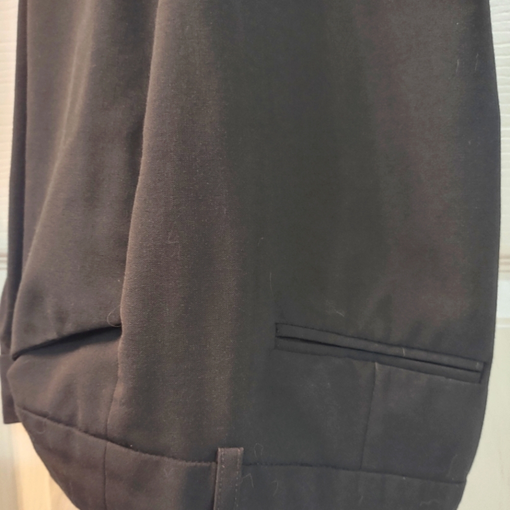 NEW w/o tags: Victoria's Secret The Christie Fit black pants size 4 inseam 34!